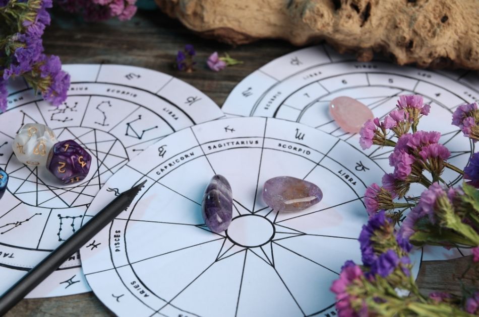 How to Use Astrology as a Tool for Reflection, Awareness, and Personal Growth