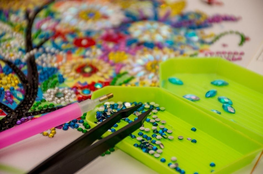 How to Stay Organized, Finish More Diamond Art Projects, and Enjoy the Hobby Even More