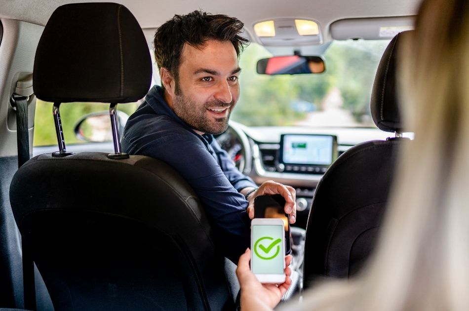 How to Earn More and Stay Organized as a Rideshare Driver
